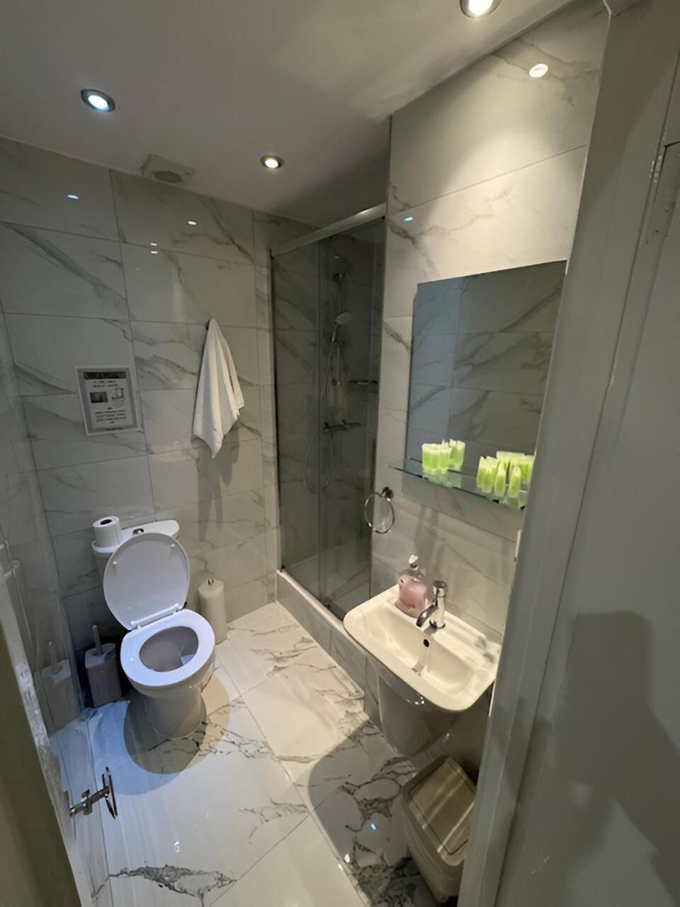 Tony's House Hotel Londra